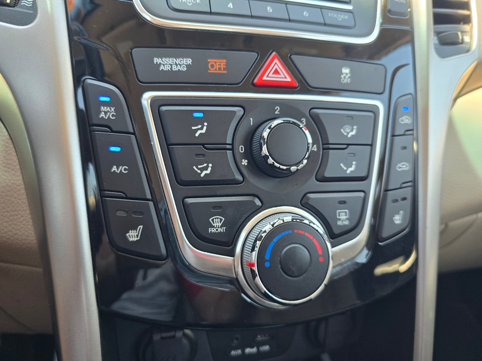 2013 Hyundai ELANTRA GT Base