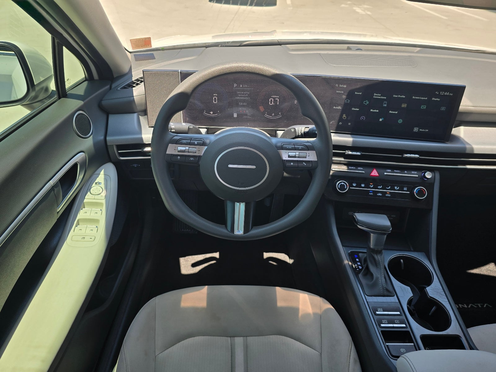 2025 Hyundai SONATA SE