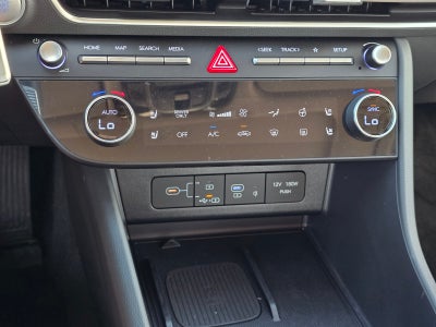 2025 Hyundai SONATA HYBRID Limited