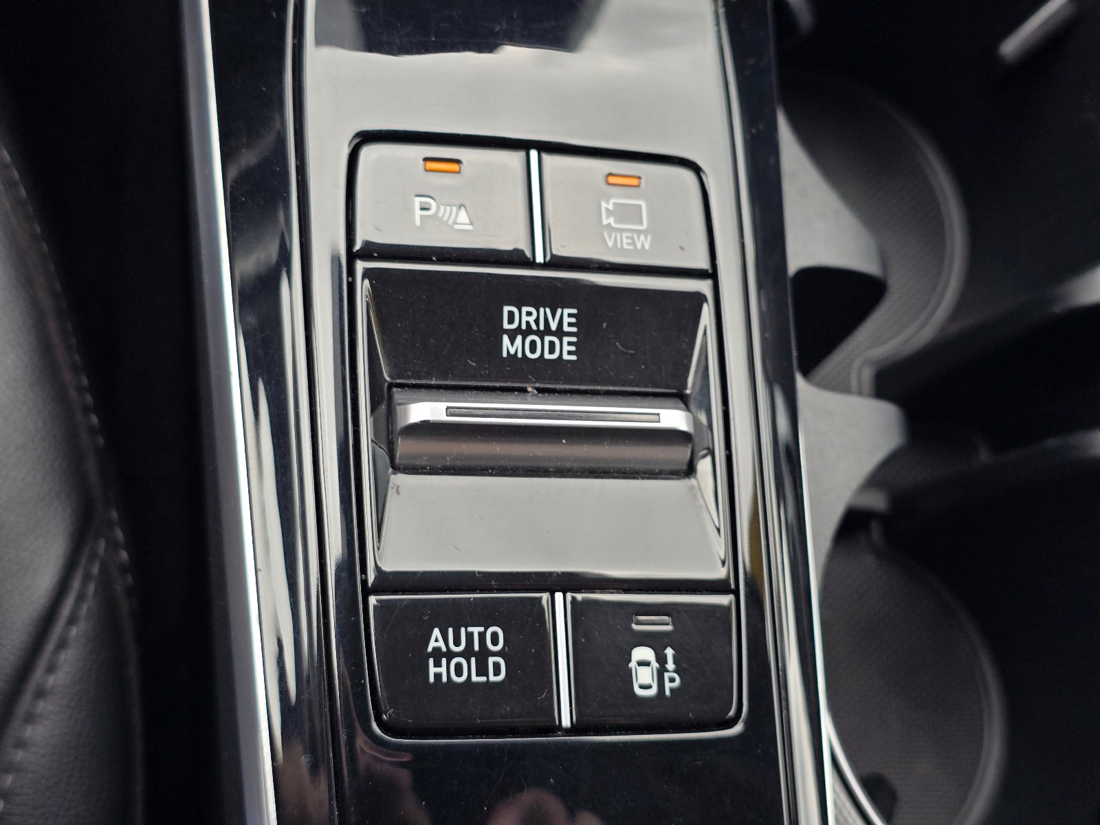 2022 Hyundai SONATA HYBRID Limited