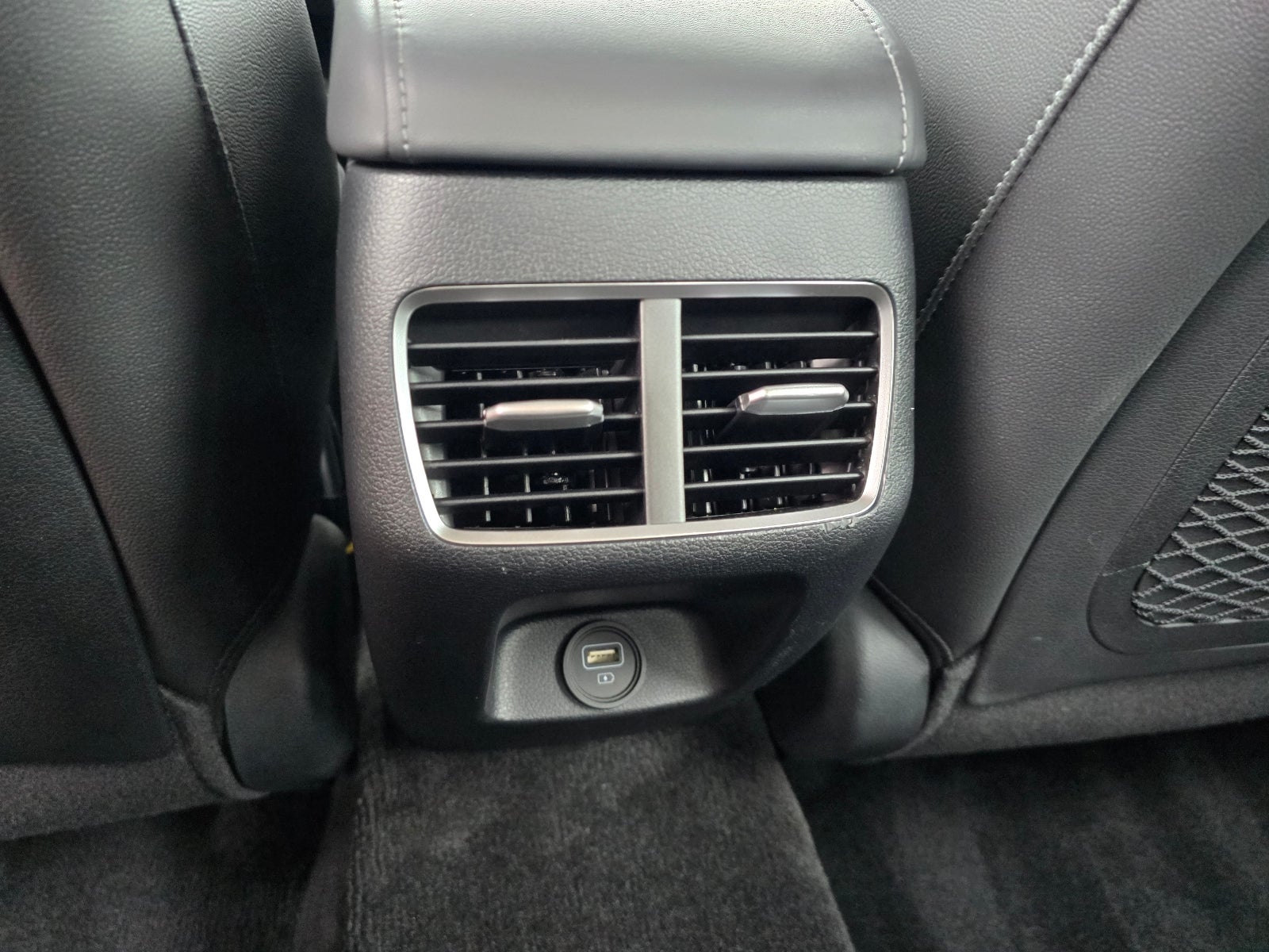 2022 Hyundai SONATA HYBRID Limited