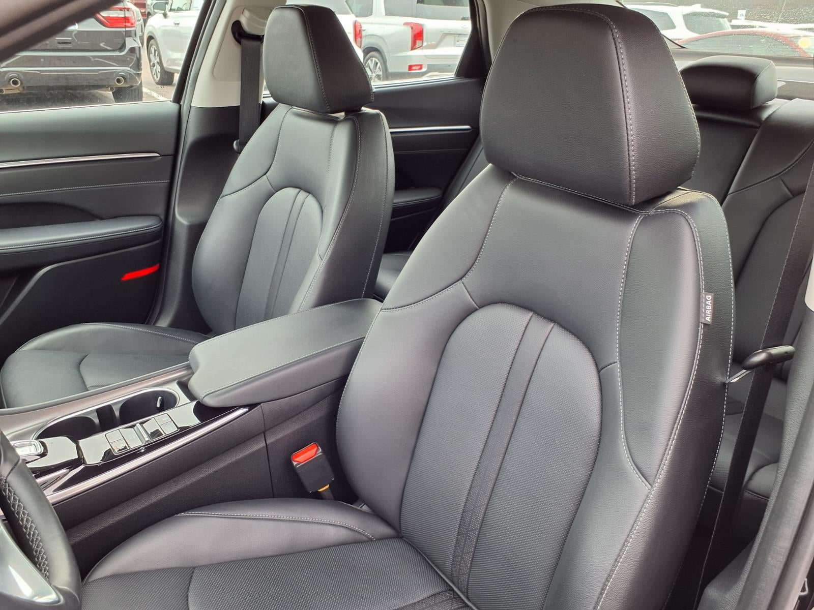 2023 Hyundai SONATA HYBRID Limited