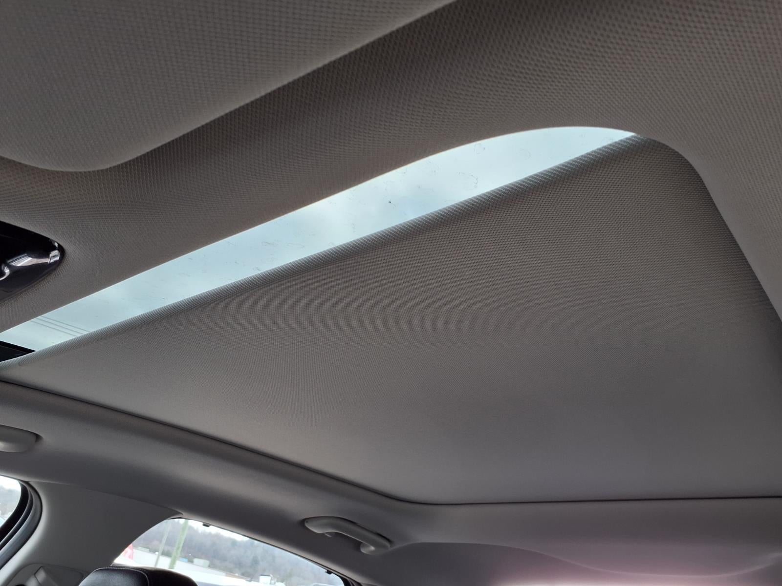 2023 Hyundai SONATA HYBRID Limited