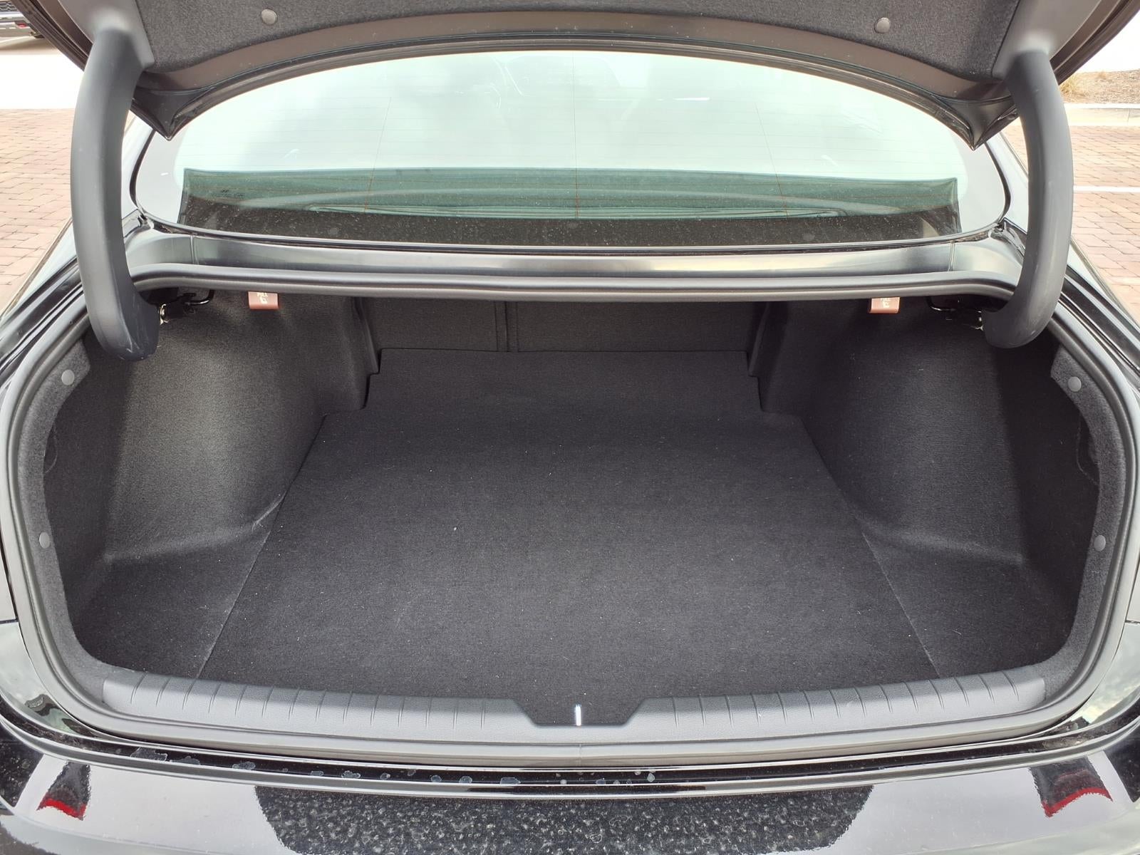 2023 Hyundai SONATA HYBRID Limited