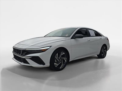 2025 Hyundai ELANTRA SEL Sport