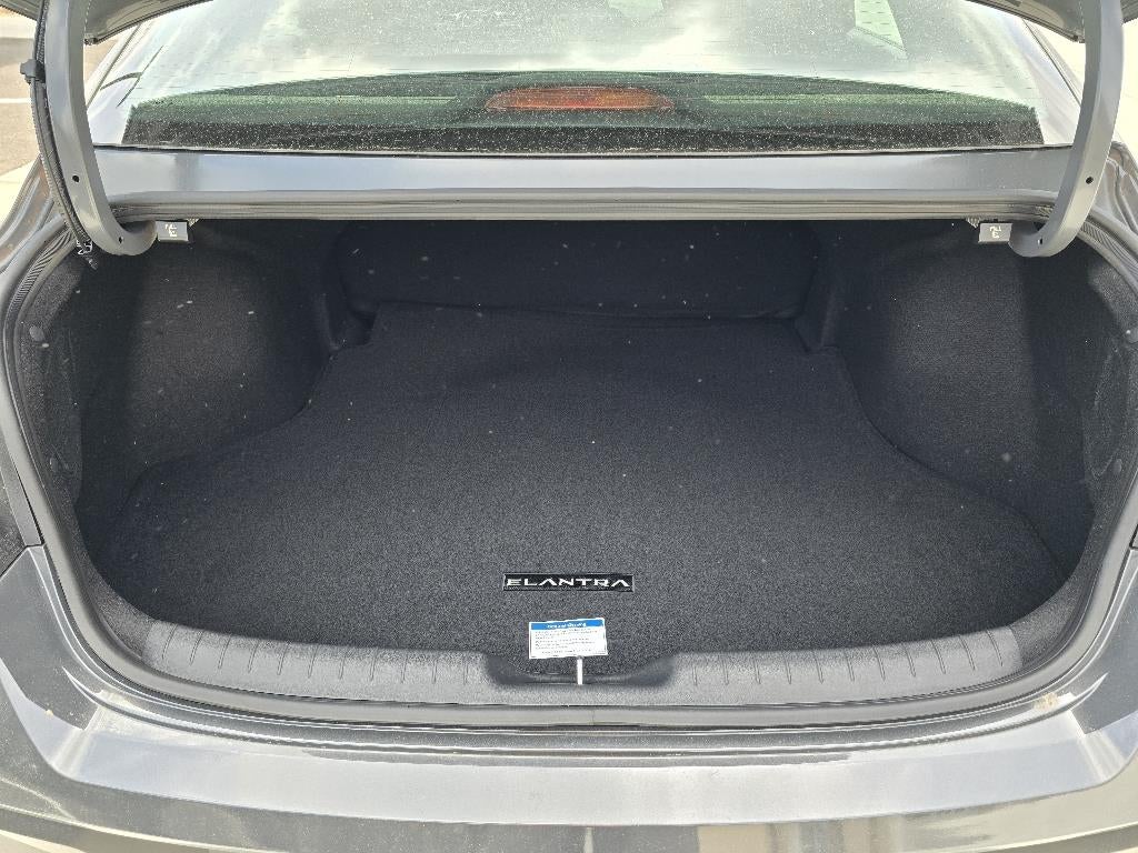 2025 Hyundai ELANTRA HEV Blue