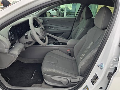 2025 Hyundai ELANTRA HEV SEL Sport