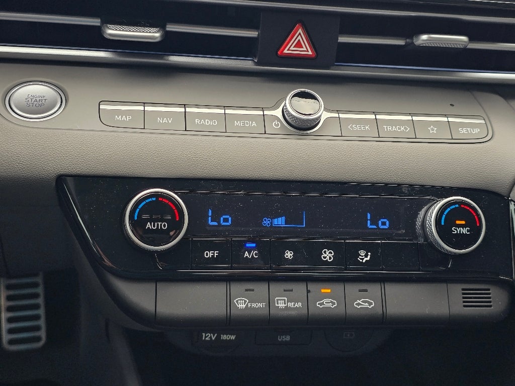 2025 Hyundai ELANTRA HEV SEL Sport