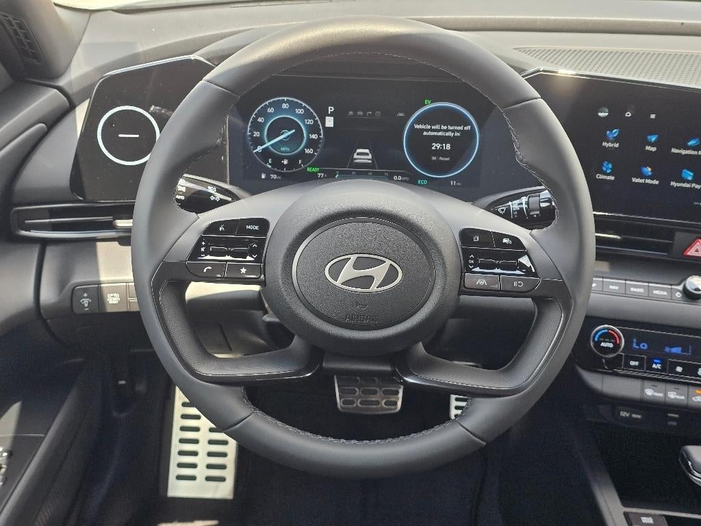 2025 Hyundai ELANTRA HEV SEL Sport