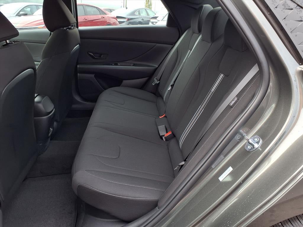 2025 Hyundai ELANTRA HEV SEL Sport