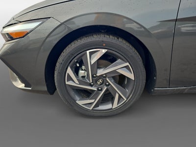2025 Hyundai ELANTRA HEV SEL Sport