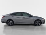 2025 Hyundai ELANTRA HEV SEL Sport
