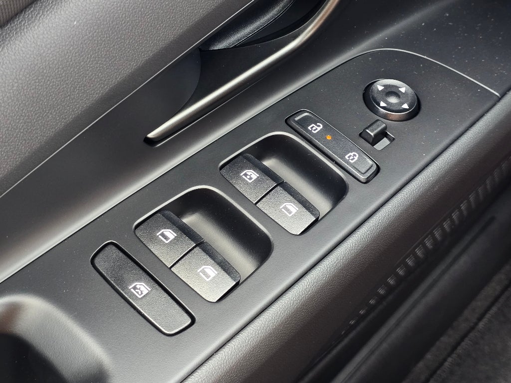 2025 Hyundai ELANTRA HEV SEL Sport