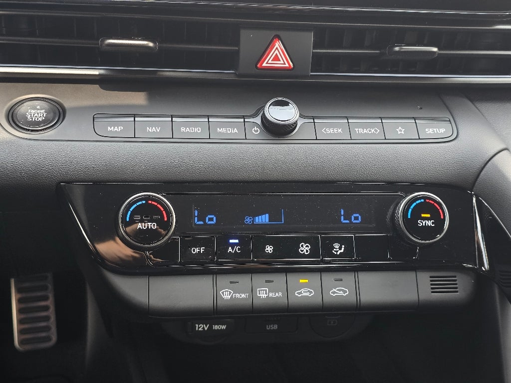 2025 Hyundai ELANTRA HEV SEL Sport