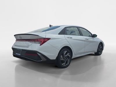 2025 Hyundai ELANTRA HEV SEL Sport