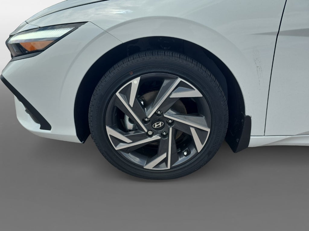 2025 Hyundai ELANTRA HEV SEL Sport