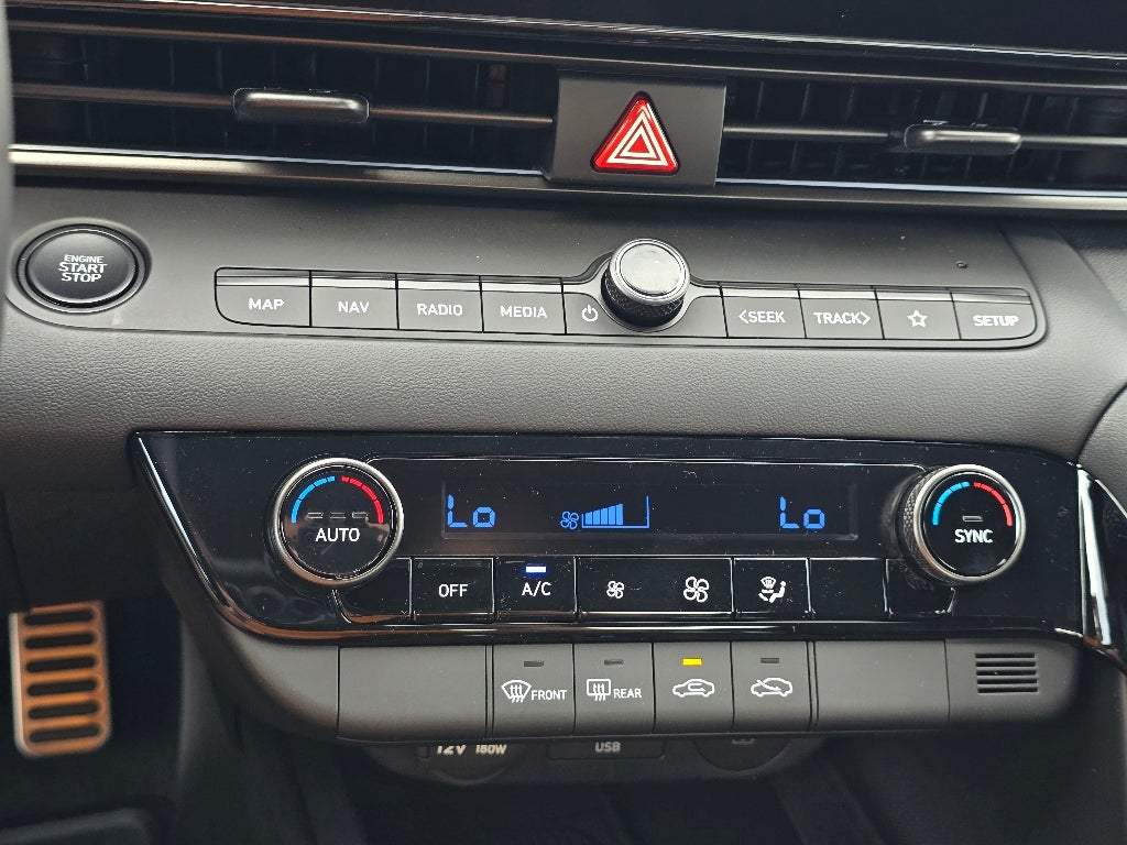 2025 Hyundai ELANTRA HEV SEL Sport