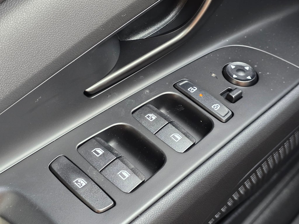 2025 Hyundai ELANTRA HEV SEL Sport