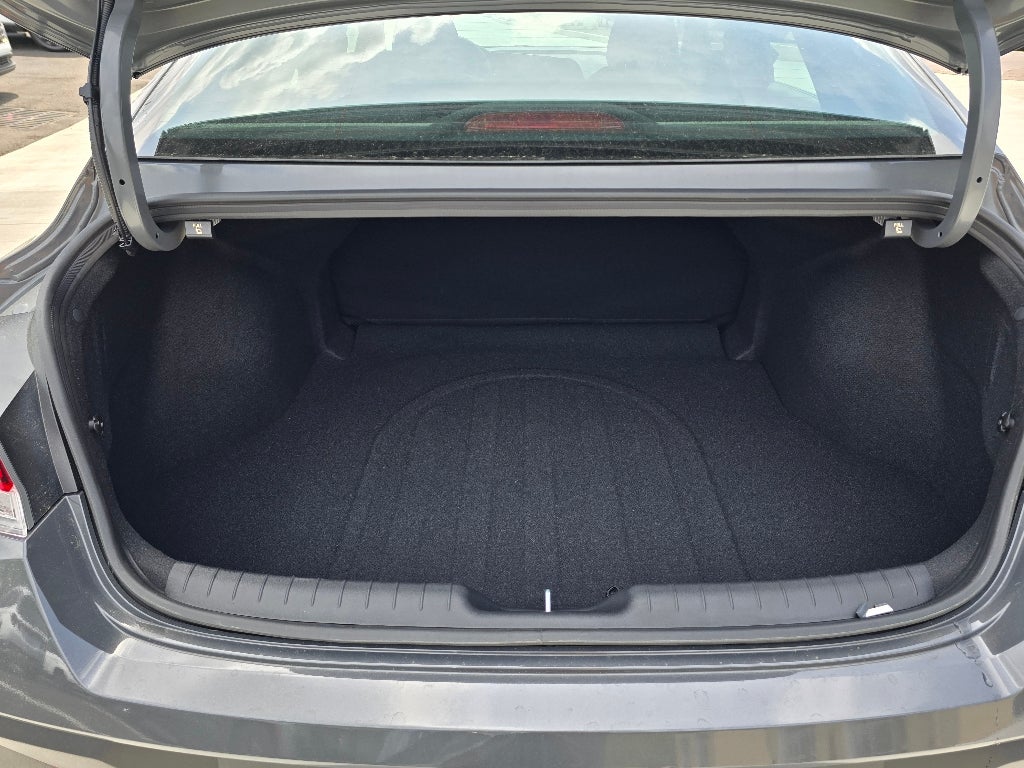 2025 Hyundai ELANTRA HEV SEL Sport