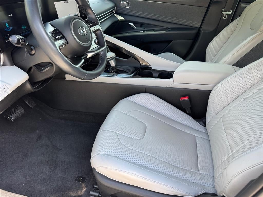 2022 Hyundai ELANTRA HYBRID Limited