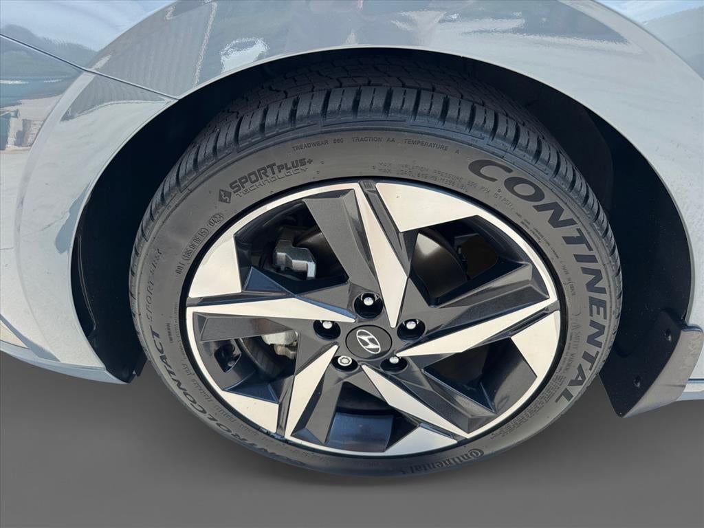 2022 Hyundai ELANTRA HYBRID Limited