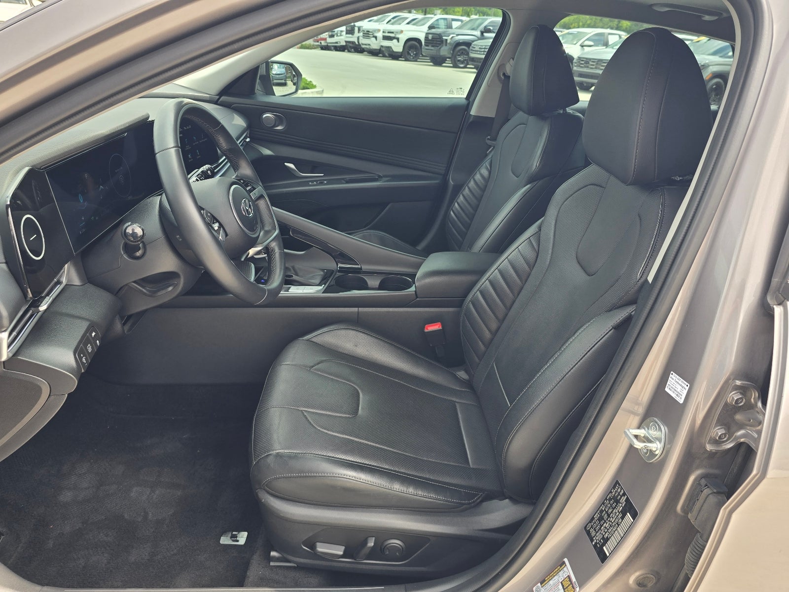 2023 Hyundai ELANTRA HYBRID Limited