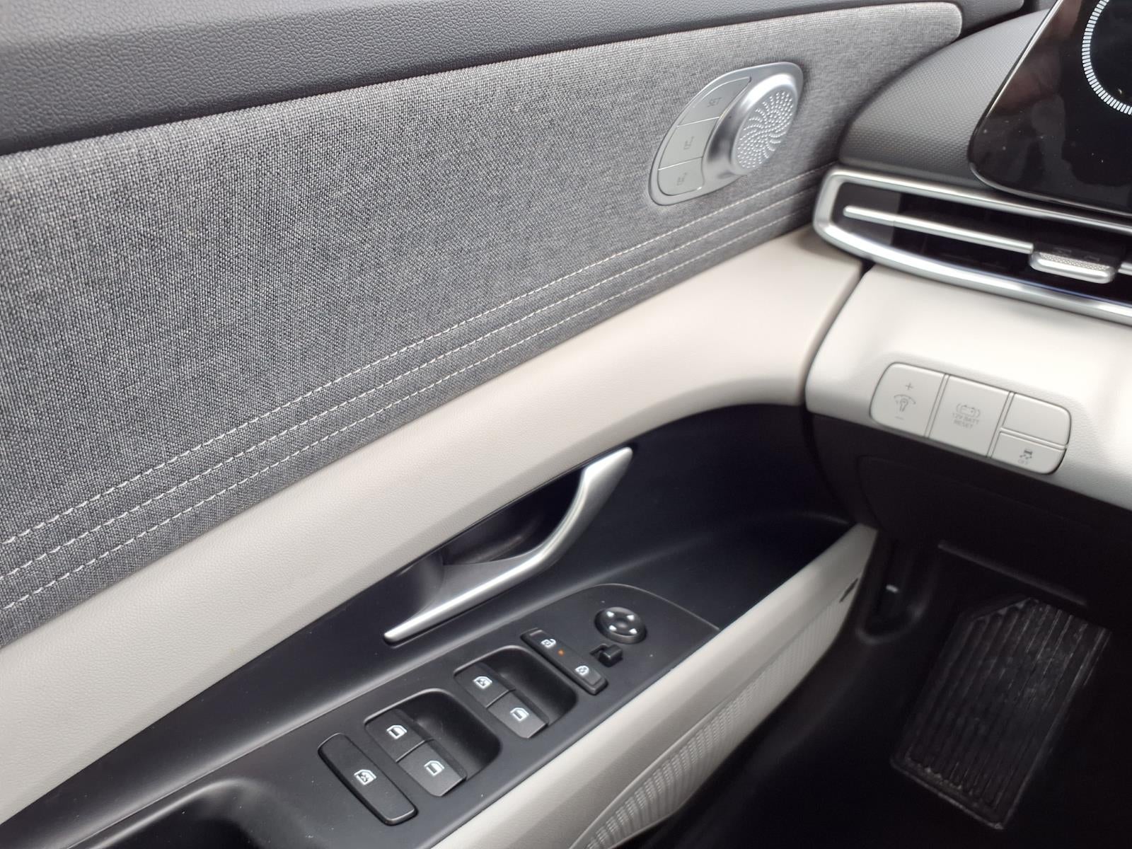 2024 Hyundai ELANTRA HYBRID Limited