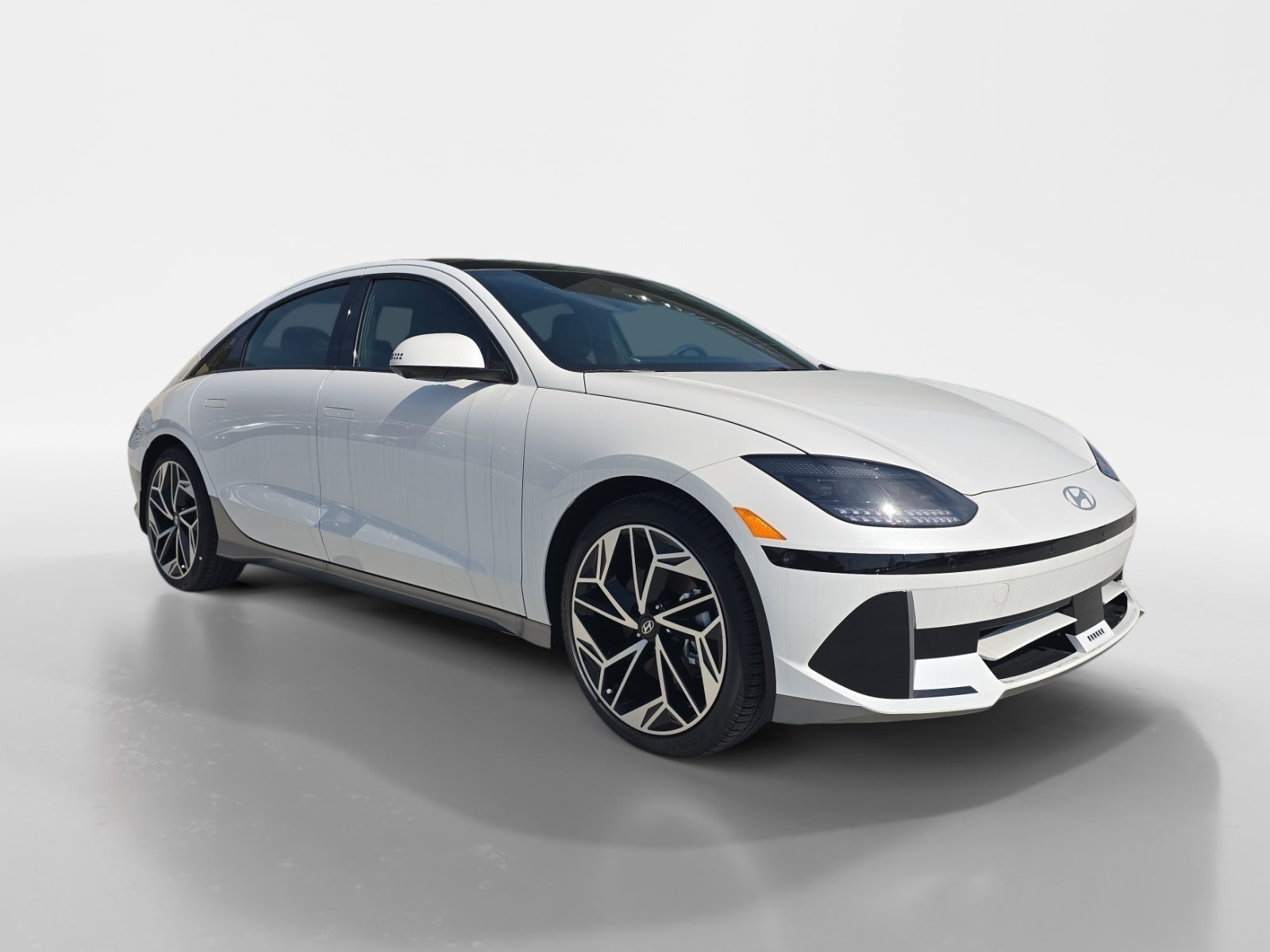 2025 Hyundai IONIQ 6 Limited
