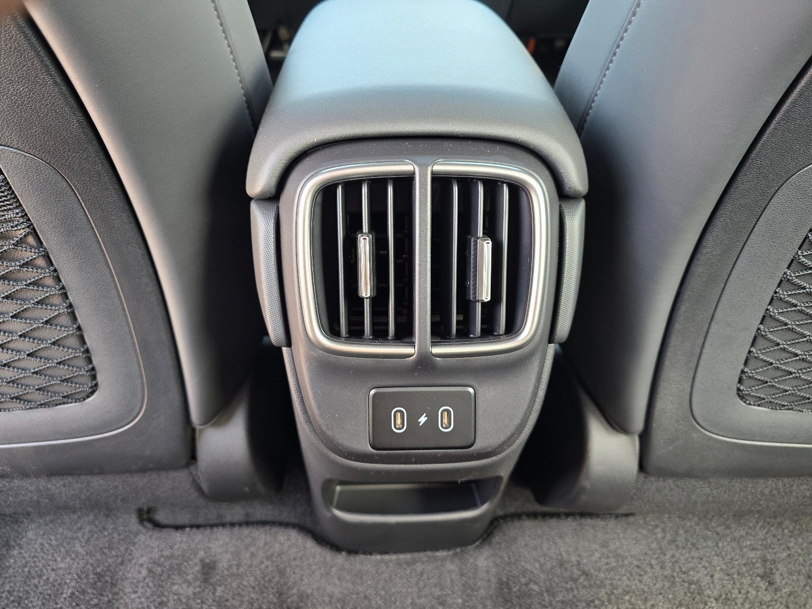 2025 Hyundai IONIQ 6 Limited