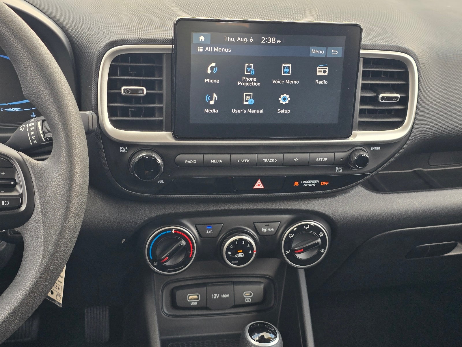 2023 Hyundai VENUE SE