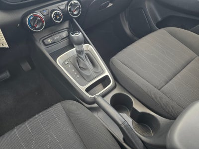 2023 Hyundai VENUE SE