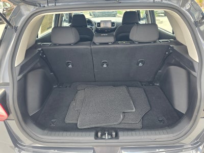 2023 Hyundai VENUE SE