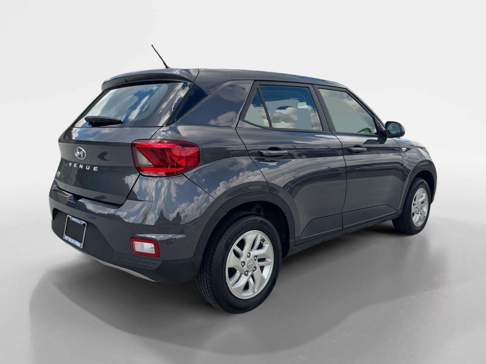 2023 Hyundai VENUE SE