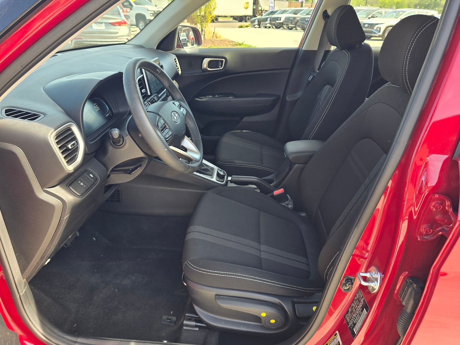 2025 Hyundai VENUE SEL