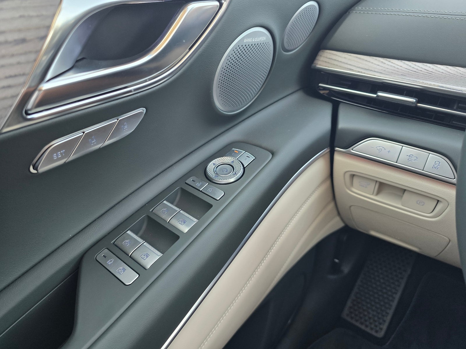 2026 Genesis GV80 Advanced