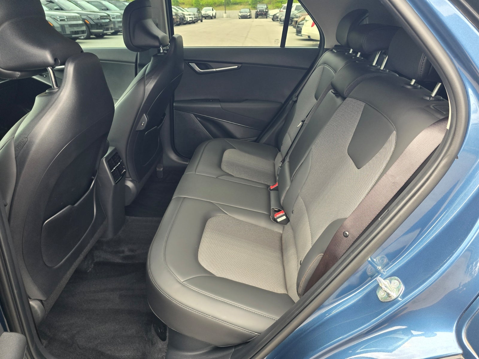 2025 Kia Niro EX