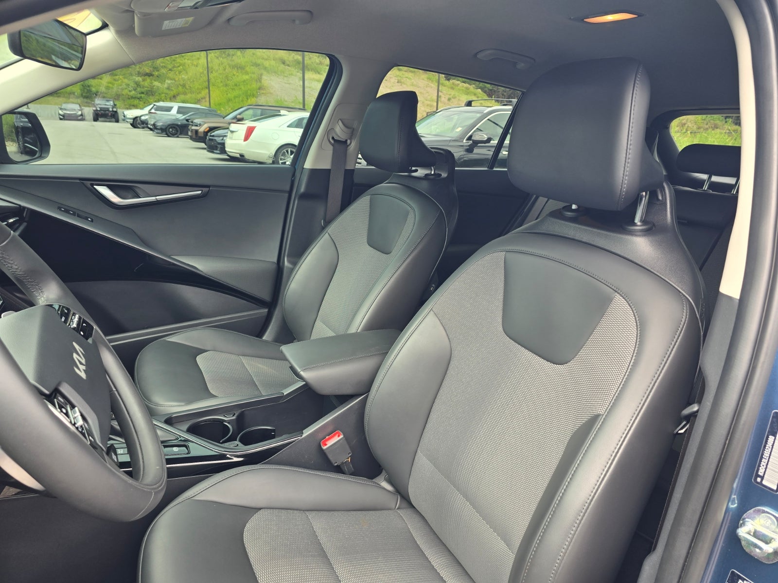 2025 Kia Niro EX