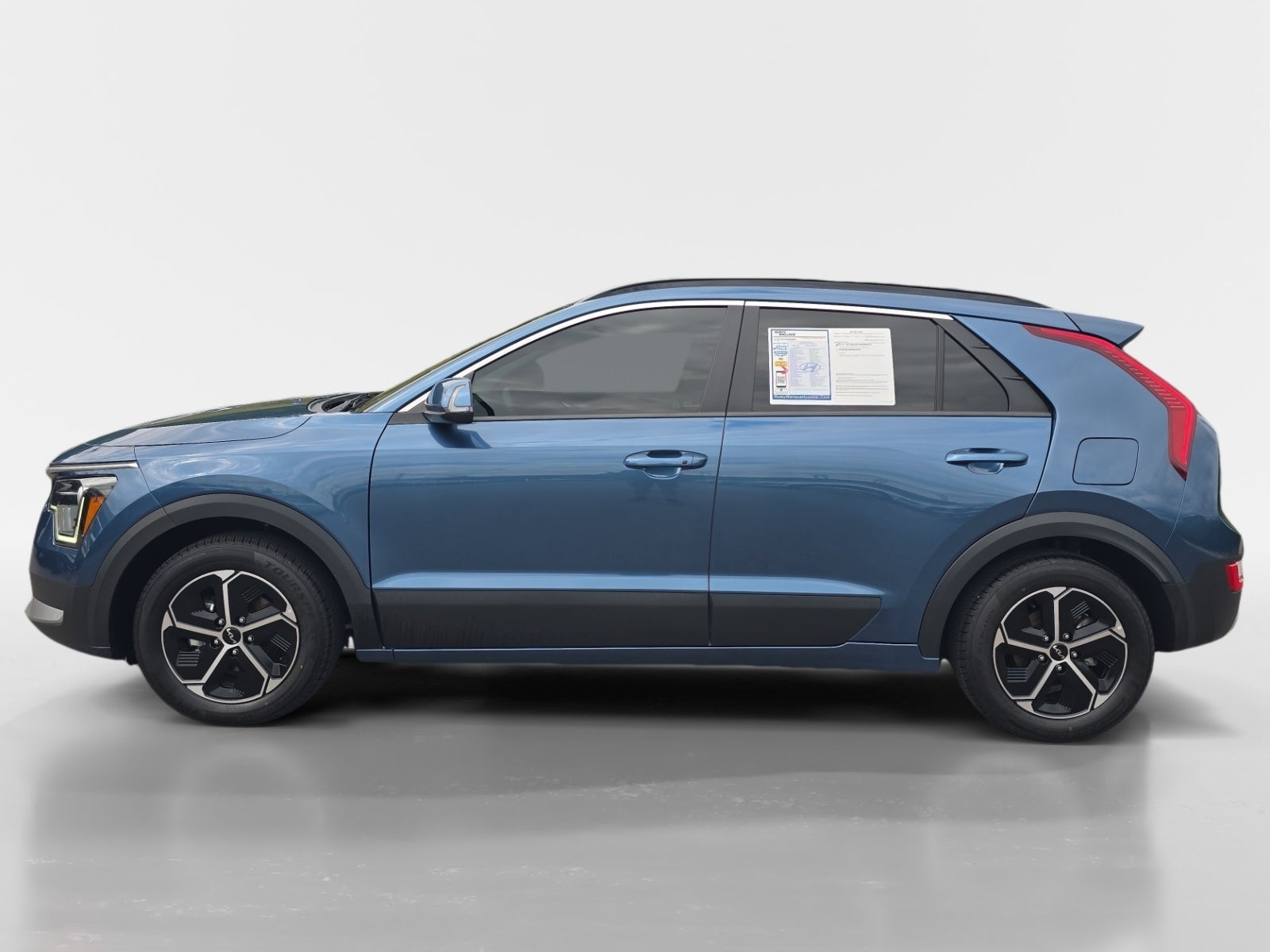 2025 Kia Niro EX