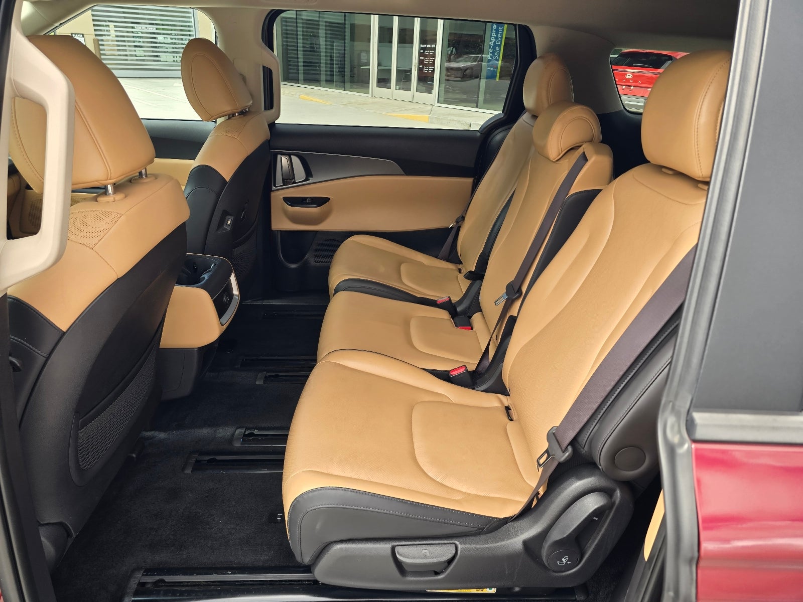 2024 Kia Carnival LX