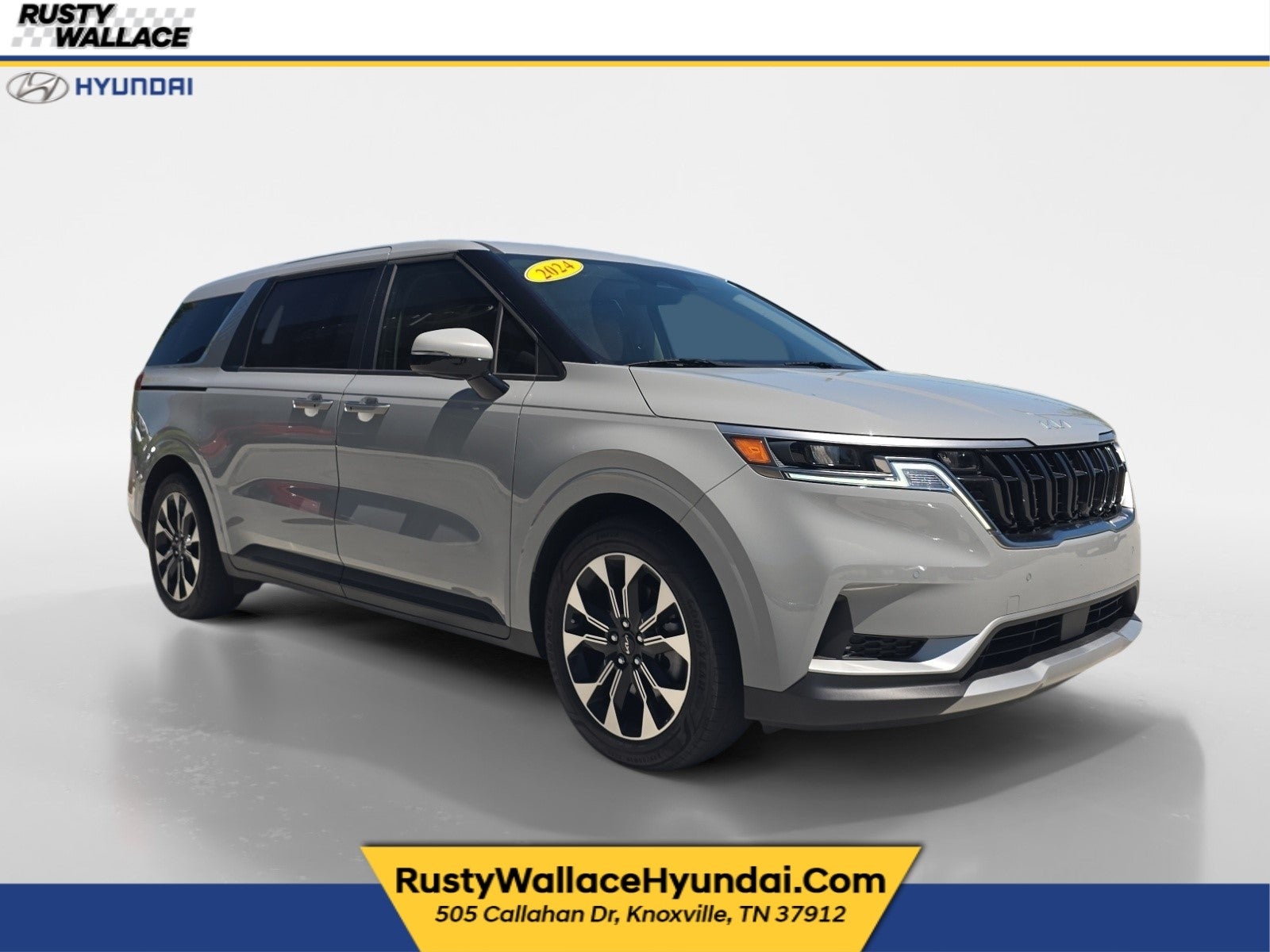 2024 Kia Sedona EX's photo