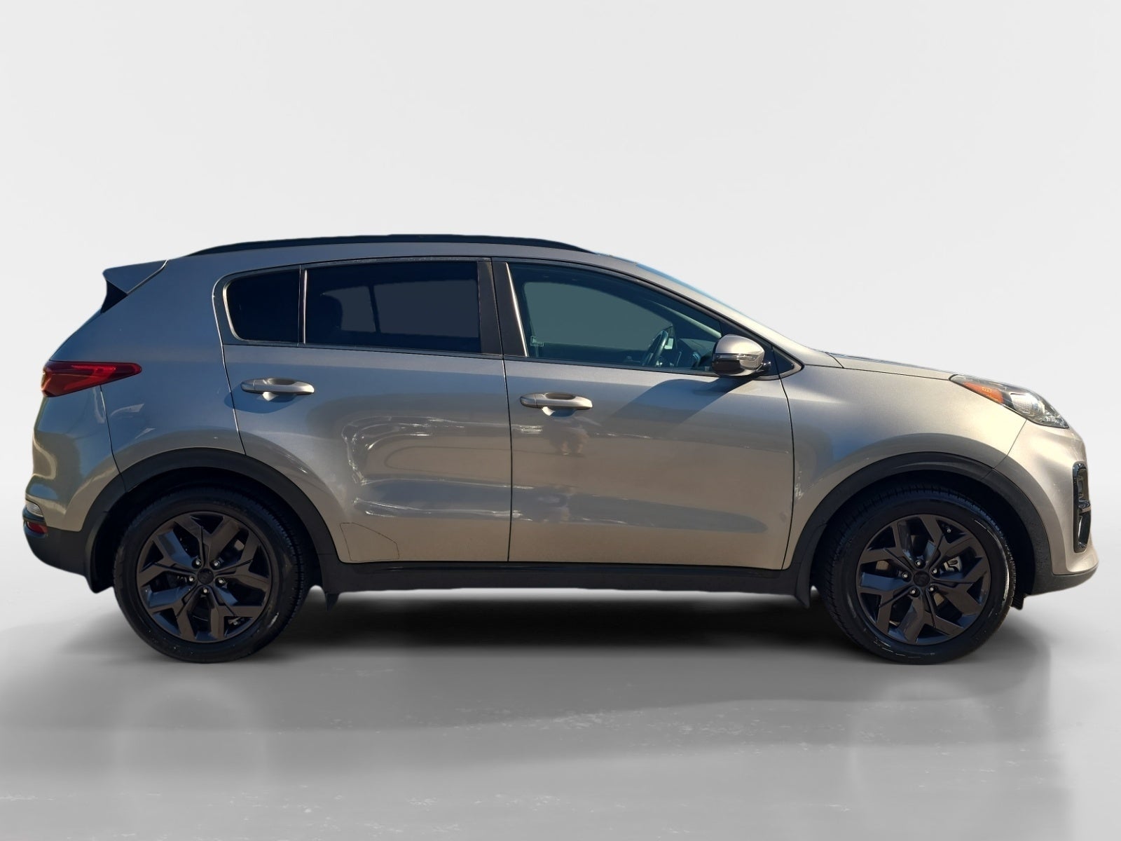2022 Kia Sportage Nightfall
