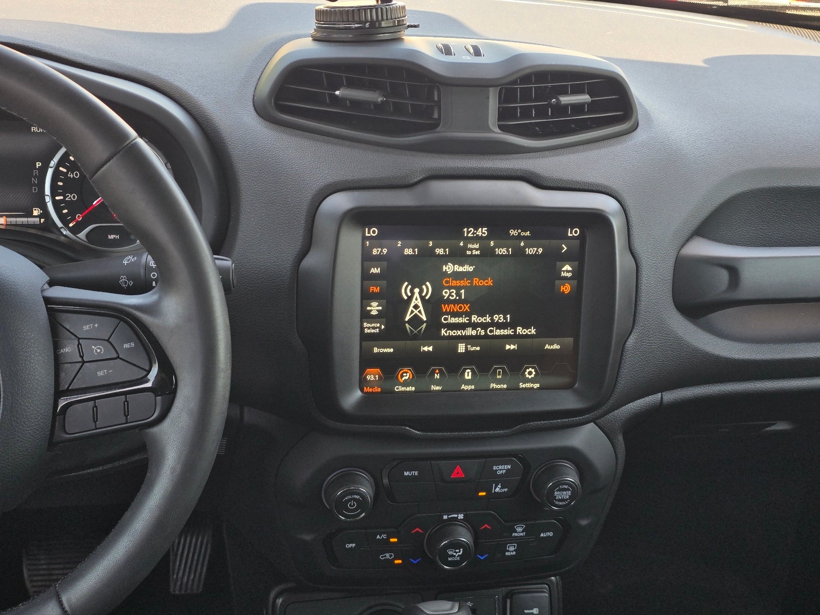 2022 Jeep Renegade Altitude