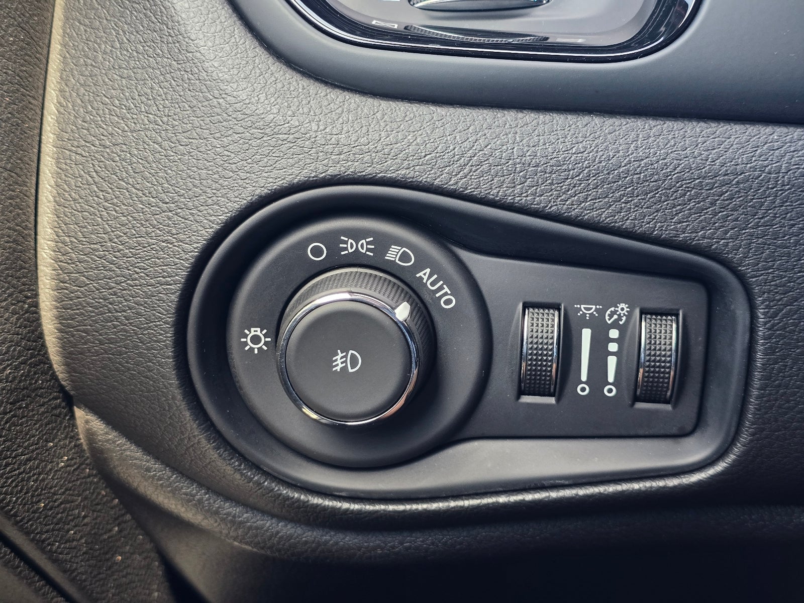 2022 Jeep Renegade Altitude